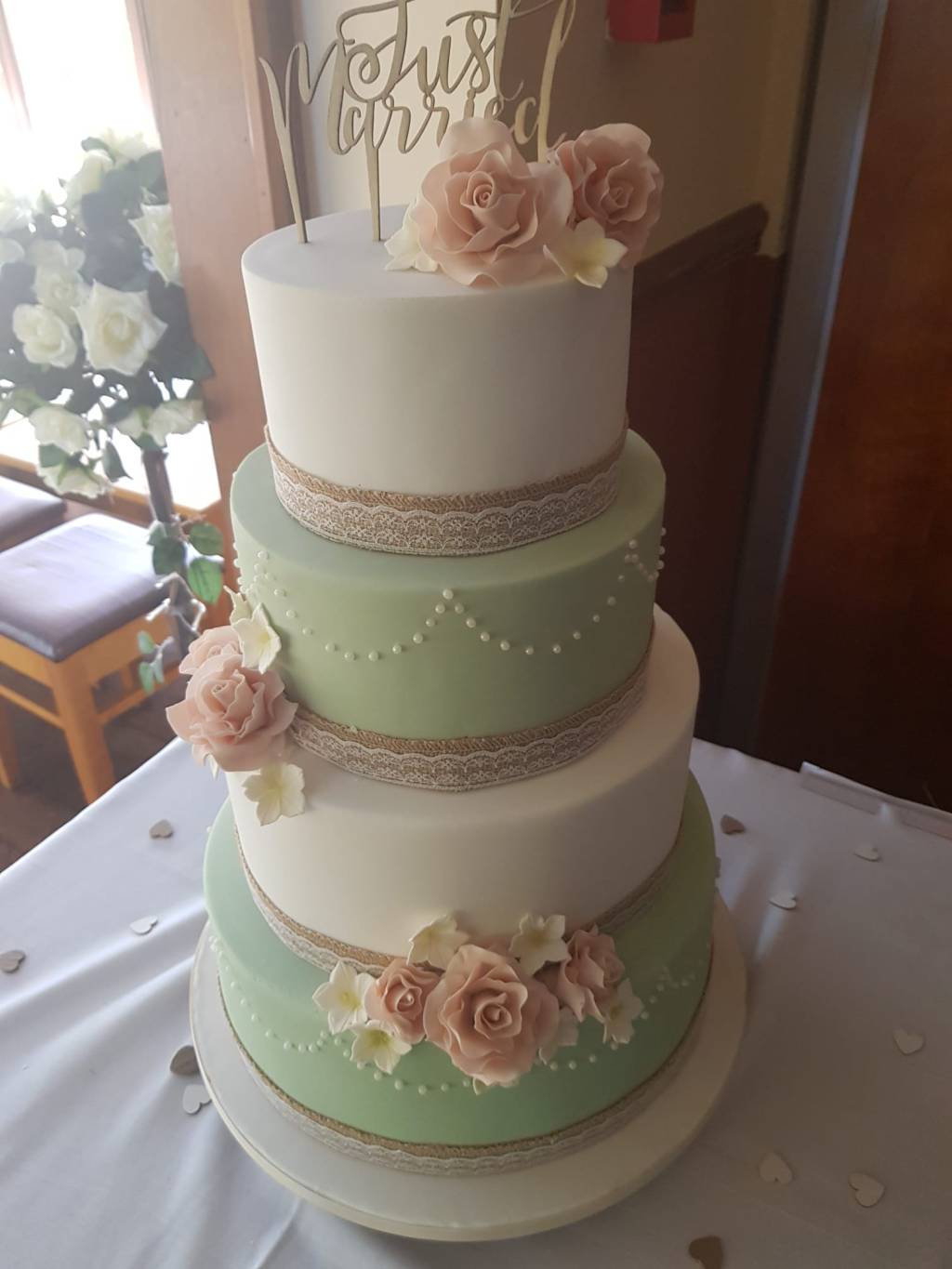 Four tier wedding&nbsp;cake